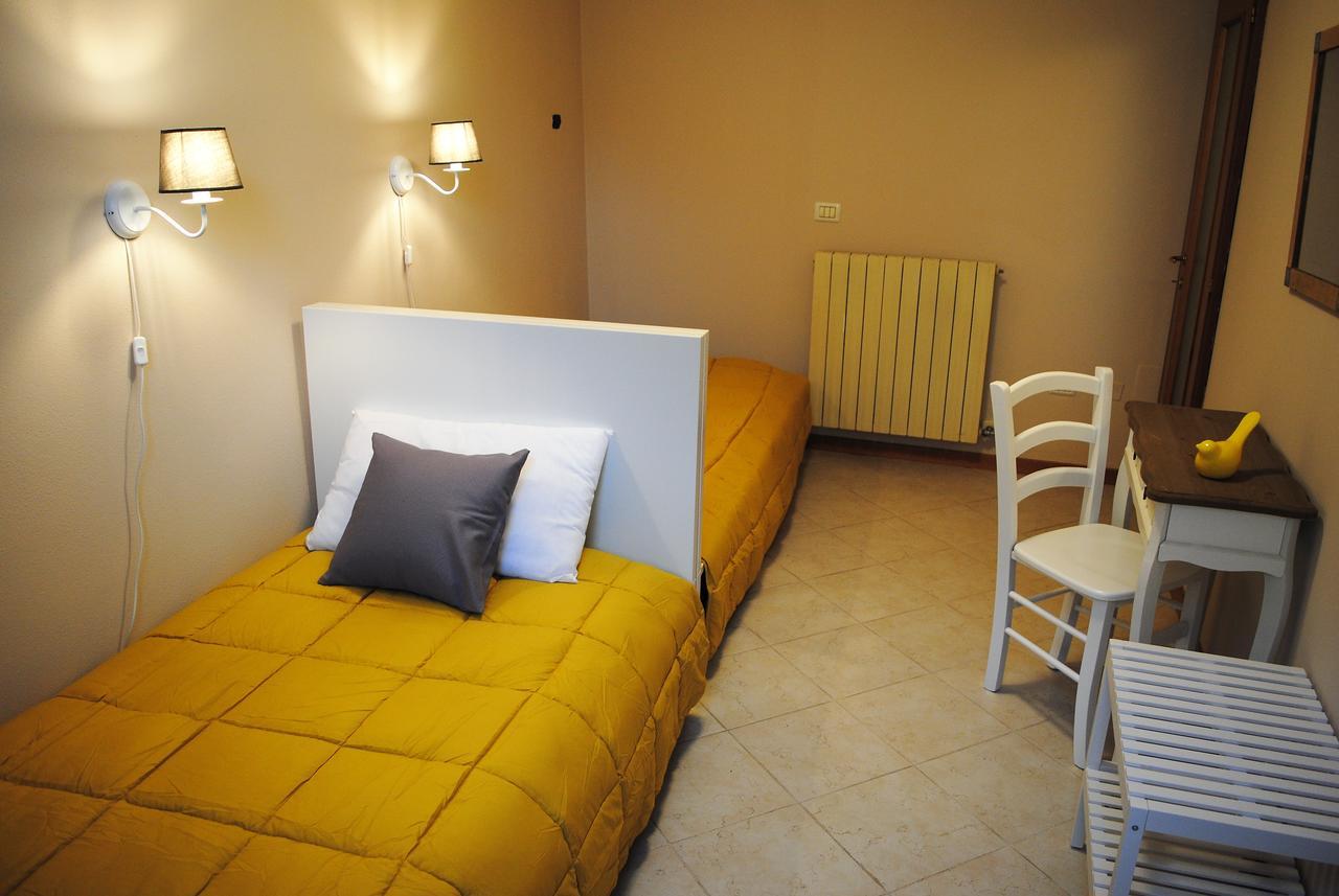 Appartamenti Del Borgo Garda  Exterior foto